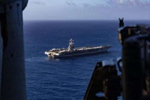 Trump envió un portaviones al Mar Caribe
