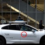 es tan ridículo que parece mentira