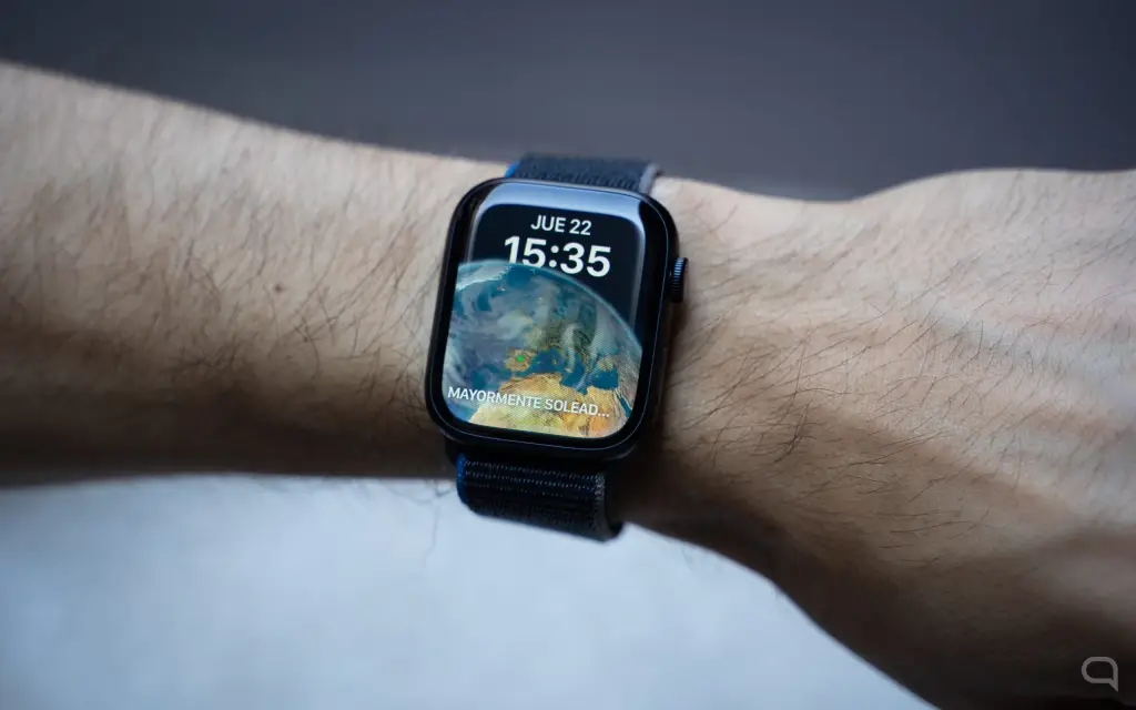 Apple Watch Series 8