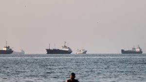 Tanto Estados Unidos como Irán revindican el control del Estrecho de Ormuz