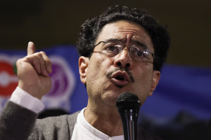 Iván Cepeda reta a Abelardo de la Espriella al primer debate de la campaña electoral colombiana