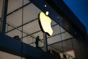 Esta fue la causa por la que se rompieron las negociaciones entre Apple y OpenAI antes de la demanda