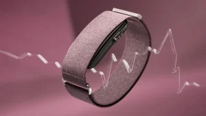 Garmin se lanza a la yugular de las Whoop y Fitbit Air con Cirqa, su pulsera inteligente sin pantalla ni suscripción