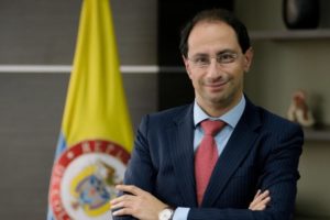 Vicepresidente electo de Colombia viaja a Estados Unidos con agenda económica