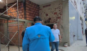 denuncian que edificio declarado como ‘habitable’ presenta graves daños tras los terremotos