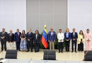 Inicia diálogo nacional con exdiputados opositores de la AN de 2015