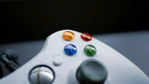 Microsoft prepara un cambio radical: tus juegos de Xbox 360 podrán jugarse en PC